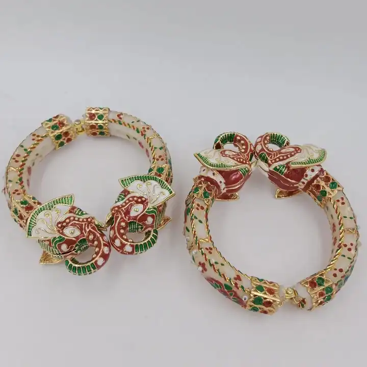 Chip kada foldable  uploaded by Jai Bhavani imitation jewellery  on 5/9/2023