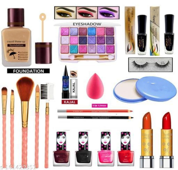 Makeup kit  uploaded by business on 5/10/2023