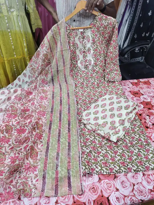 Cotton printed kurti pant and duppta  uploaded by Aayan fashion on 5/10/2023