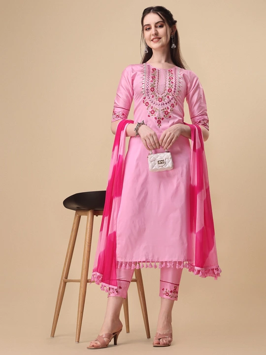 3 pics kurti sets for a traditional outfits  uploaded by DUDHAT Impax on 5/10/2023