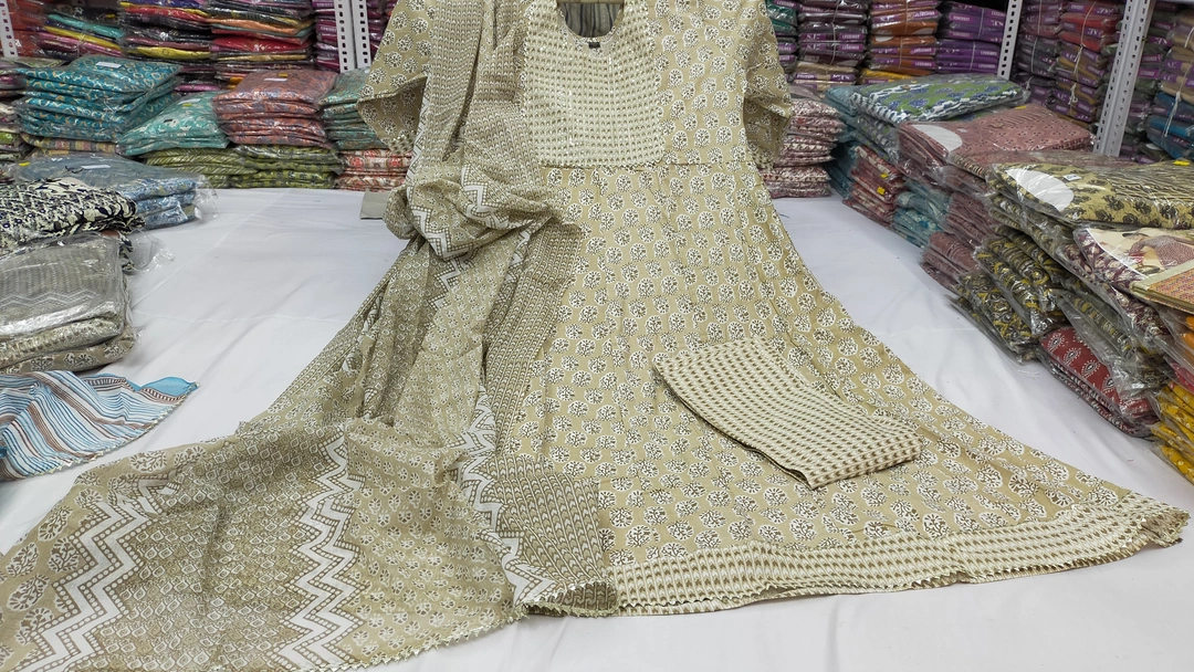 Heavy Quality Cotton Ghera with Handwork, Pant and Full size Dupatta with border 4pc combo  uploaded by GINNI TEXTILE on 5/10/2023
