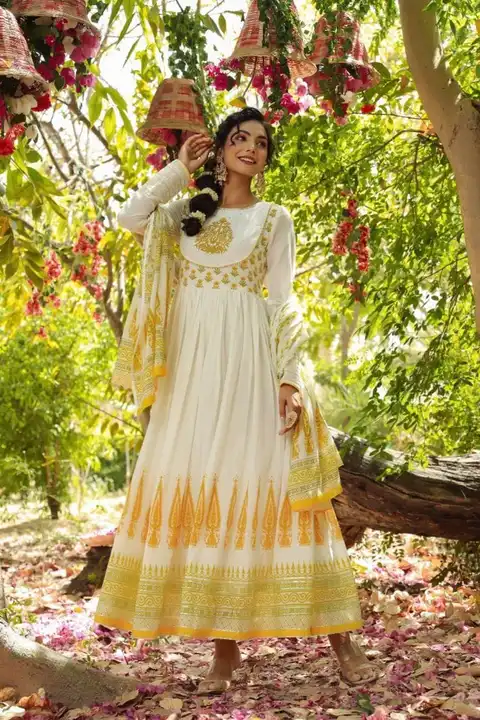 Pure. Mal mal fabric kurta with dupatta set uploaded by Aleexa Outlet on 5/10/2023