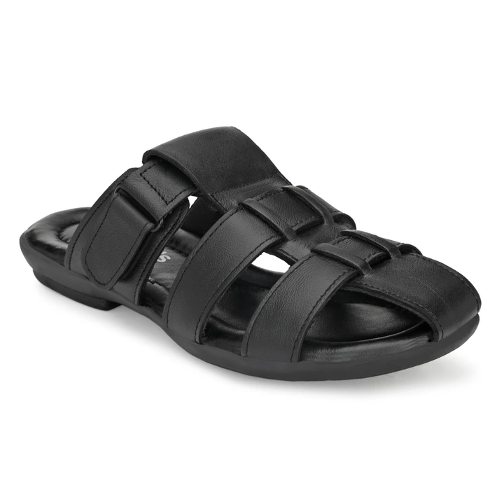 Men's leather roman sandals  uploaded by business on 5/10/2023