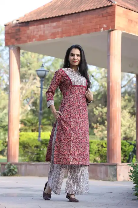 Kurti with plazoo  uploaded by R v textile on 5/10/2023
