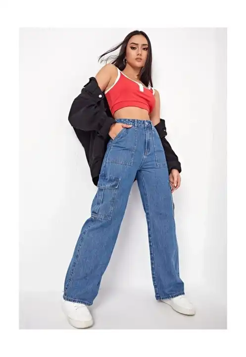 High waist jeans  uploaded by The Style Club on 5/11/2023
