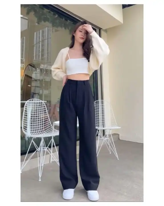 High waist pants  uploaded by The Style Club on 5/11/2023