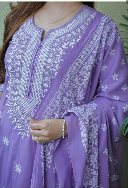 M to XXL, *Premium REYON sulv 140 gram fabric kurta with beautiful thread work embroidery  paired up uploaded by Online Ladies Dresses on 5/11/2023