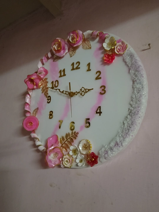 Resin 3D wall clock  uploaded by business on 5/11/2023