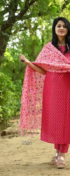 You will be so much in love with our this handloom pink out for. combinations of  self zari  thread  uploaded by Rabi creation on 5/11/2023
