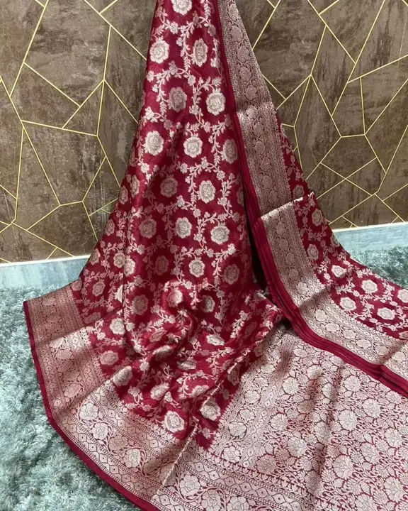 Saree uploaded by Inayat creation on 5/12/2023