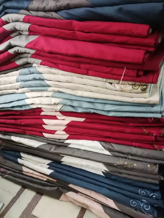 Cotton patchwork bedsheet uploaded by Shyam Sunder & Co. on 5/12/2023