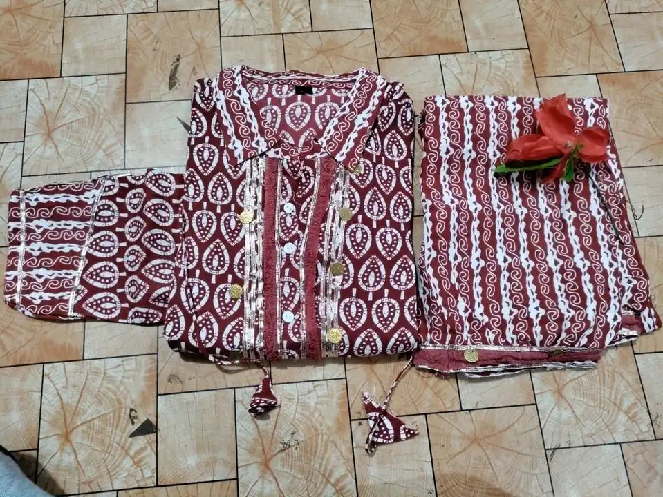 Printed rayon kurti and bottom with side pocket  uploaded by Aayan fashion on 5/12/2023