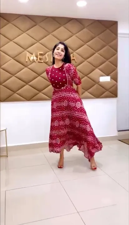 Kurti uploaded by Queens World on 5/12/2023