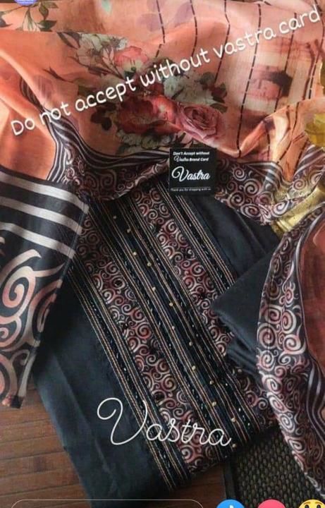 (Syed)Cotton suit
With cotton dupta print
Neck work
Cotton bottom

* single 
*Ready*🌸 uploaded by Fashion trendzzz on 3/9/2021