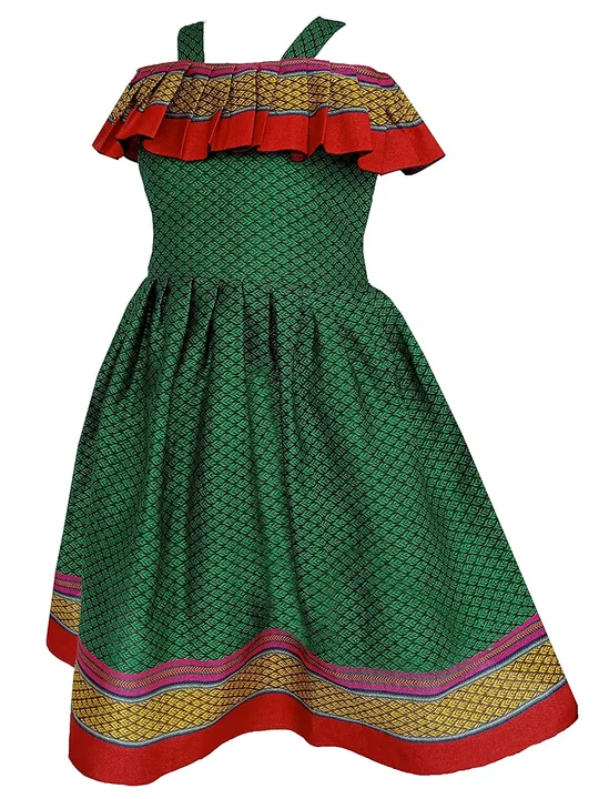 Khan fabric girls frock  uploaded by Kartiki Fashion House on 5/13/2023