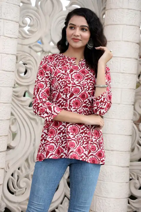 🍁 *New collection of cotton hand printed#TOP available...* 🍁

*Size = 36 to 46*
*Length = 26*
*Arm uploaded by Saiba hand block on 5/13/2023