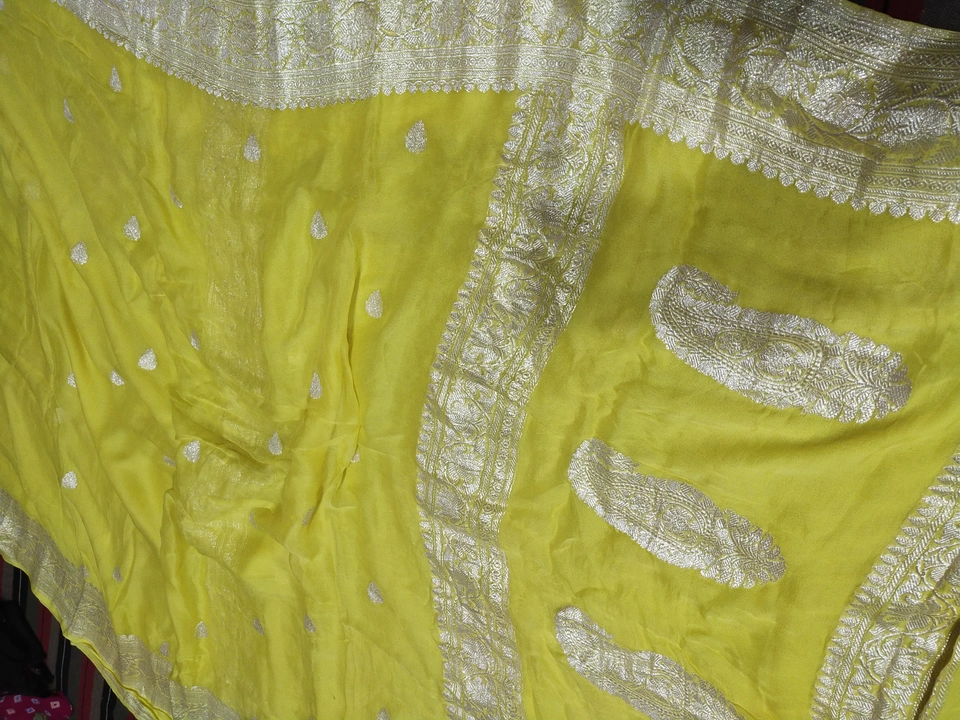 Product uploaded by Banarasi handloom weavers silk saree dupatta on 5/14/2023