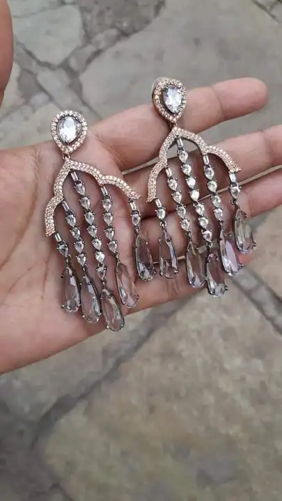 Ad daimand dabgler earrings  uploaded by Sb designs on 5/14/2023