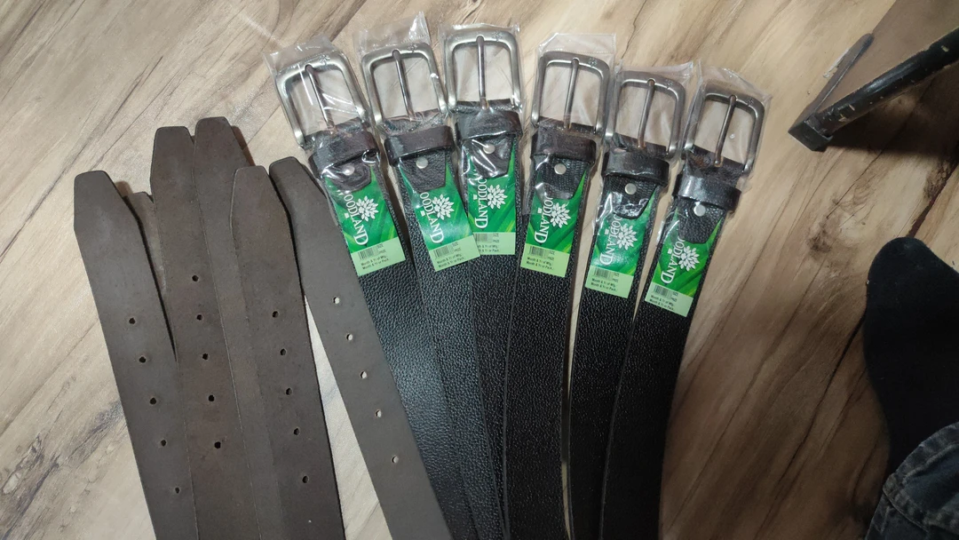 Genuine leather belts 40mm uploaded by business on 5/14/2023