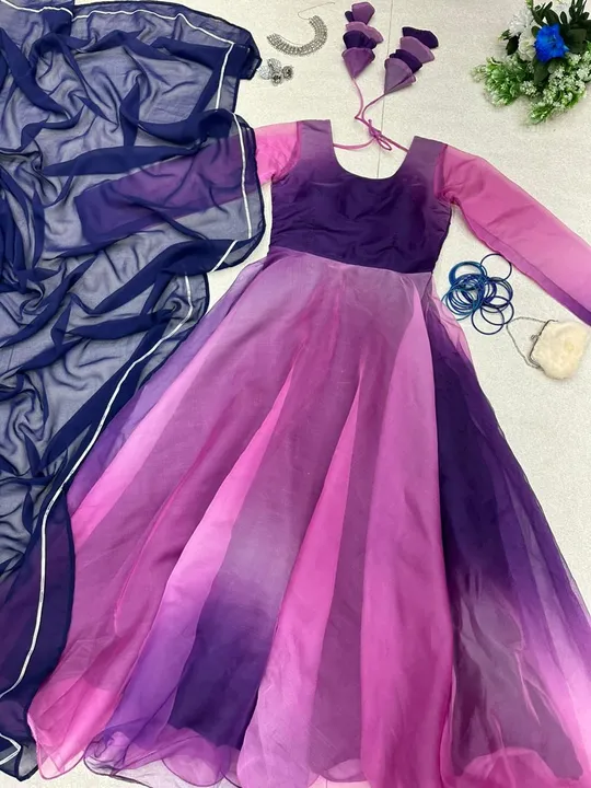 Anarkali gown  uploaded by Villa outfit on 5/14/2023
