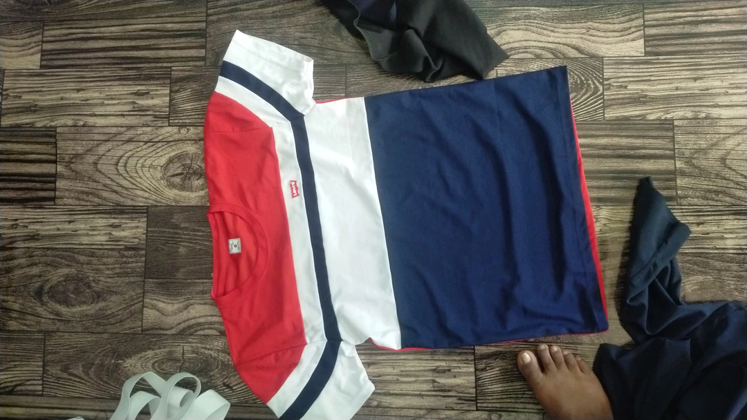 Product uploaded by Sports wear on 5/15/2023