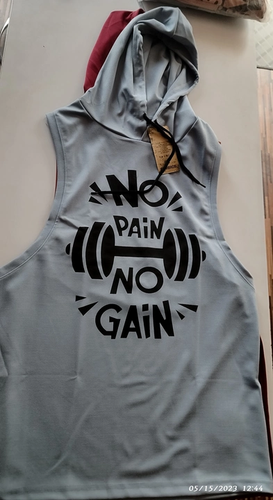 GYM HOODIES  uploaded by COMFORTFIRST The Jeans Planet on 5/15/2023