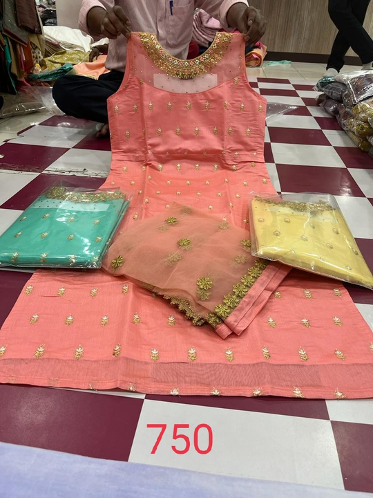 Kurti with dupatta  uploaded by PR TRADERS on 5/30/2024