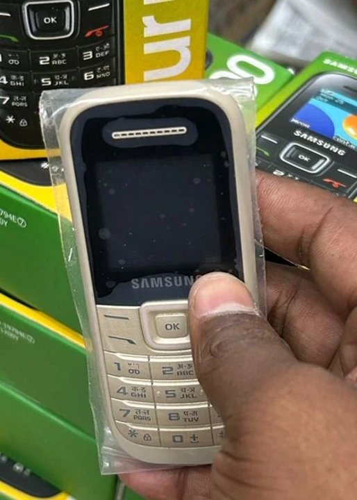 Samsung 1200 QC Mobile  uploaded by 𝕂𝕙𝕒𝕟 𝕄𝕠𝕓𝕚𝕝𝕖 on 5/15/2023