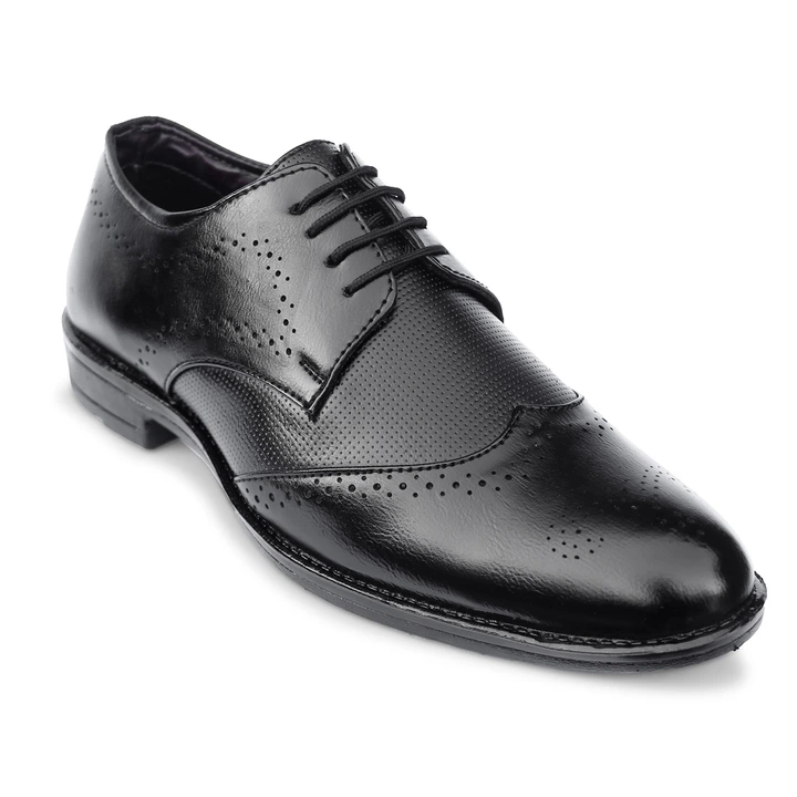 Tarkiz brogues shoes uploaded by business on 5/16/2023