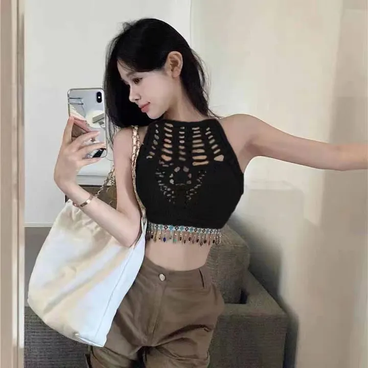 Crop Top  uploaded by The Style Club on 5/16/2023