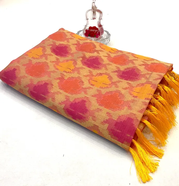 Soft linen silk sarees with beautiful pallu uploaded by Suyukti fab on 5/16/2023