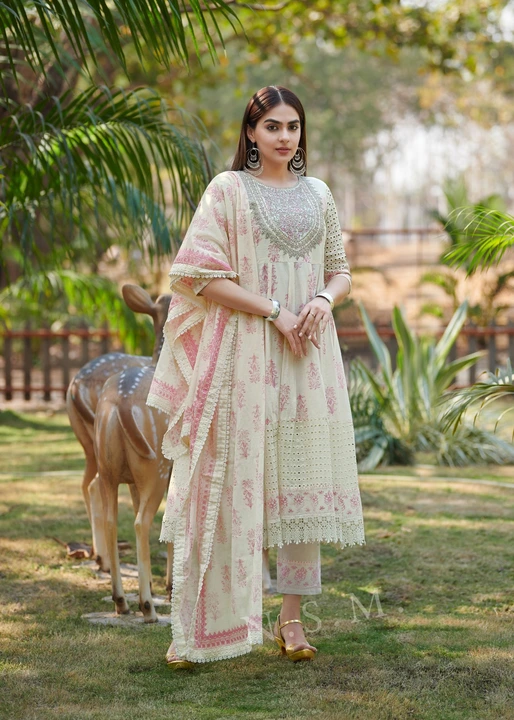 Gown pant and dupatta uploaded by Taha fashion from surat on 5/16/2023