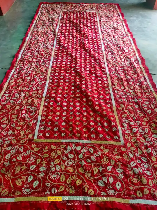 44" Width Dupatta Pure Bangalore Silk uploaded by Rangoli Kantha Stitch Works on 5/30/2024