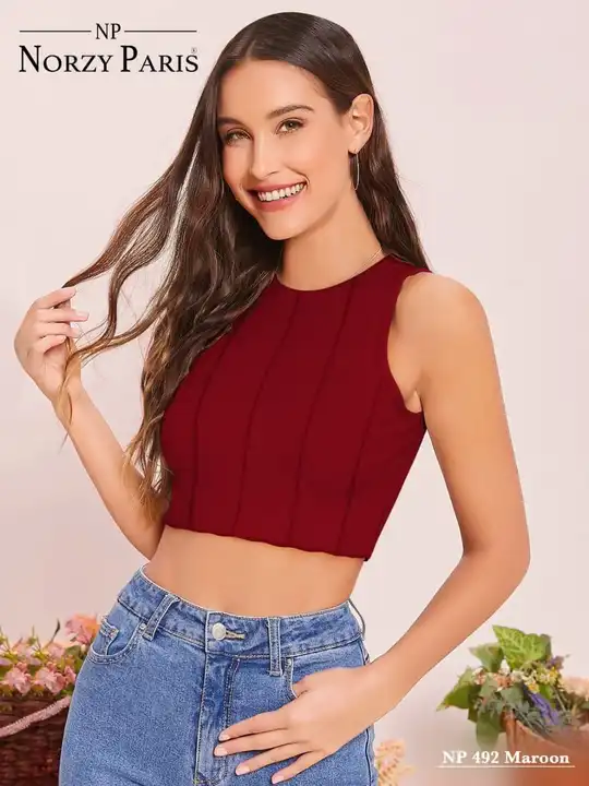 Knitted crop top  uploaded by The Style Club on 5/16/2023