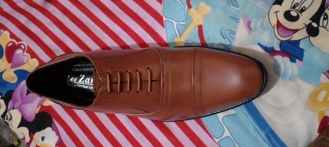 Leather casual shoe uploaded by business on 5/16/2023