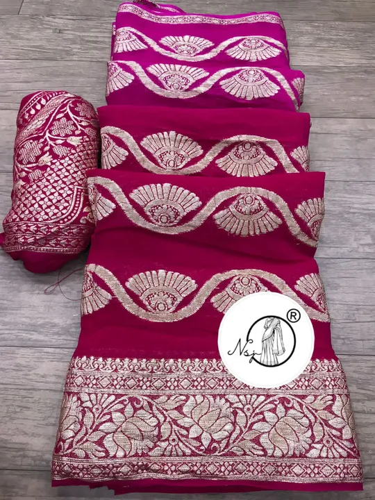 presents Smart looking saree

beautiful colour combination saree for all ladies 

👉keep shopping wi uploaded by Gotapatti manufacturer on 5/16/2023
