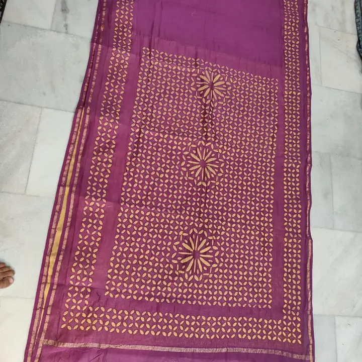 Chndheri silk applique wark sarees  uploaded by Marudhara mahila vikas sasthan  on 5/17/2023