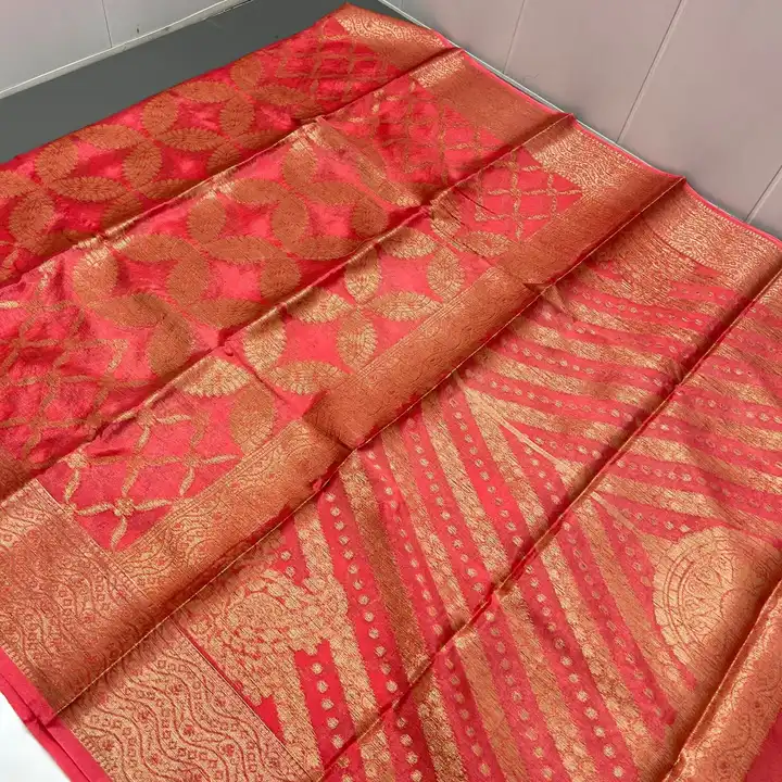 Banarasi monga waam silk  uploaded by SR Fabrics on 5/17/2023