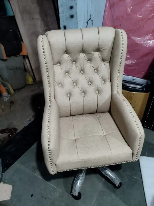 Maharaja boss chair uploaded by A.S. enterprise on 5/17/2023