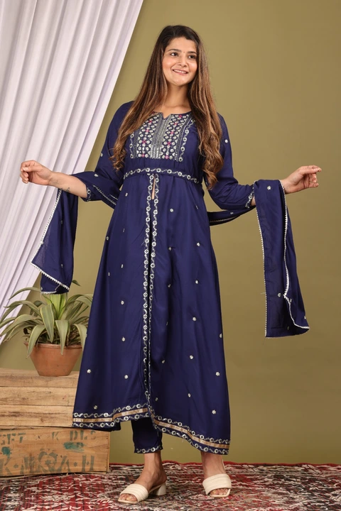 M to XXL, Sprint cut NAYRA full flair kurti with beautiful work on yoke Paired with pent and beautif uploaded by Online Ladies Dresses on 5/17/2023