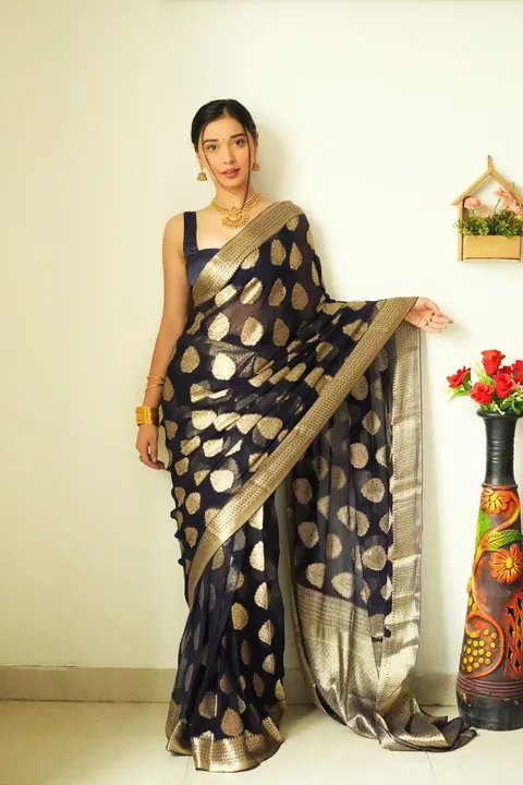 Sarees  uploaded by Villa outfit on 5/17/2023