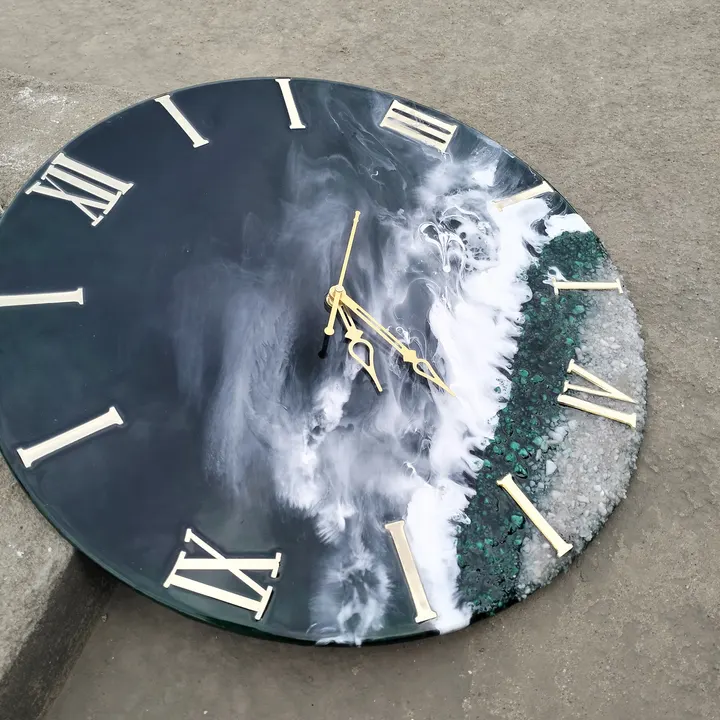Resin wall clock  uploaded by business on 5/17/2023