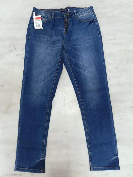 Jeans uploaded by New Maa Online Shopping on 5/18/2023