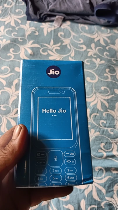 Jio F320  Mobile  uploaded by MRP MOBILE STORE B2B on 5/18/2023