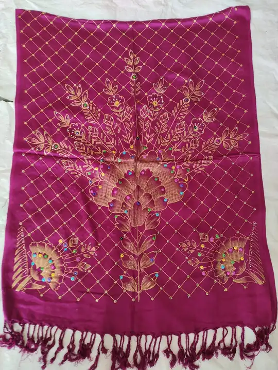 Printed stoles  uploaded by Sufyan Handloom on 5/22/2024