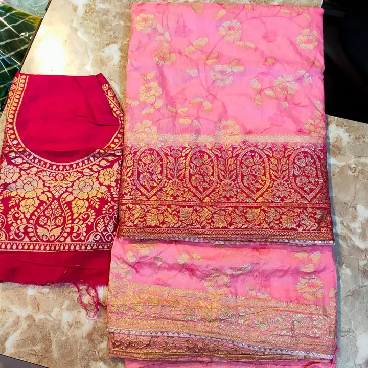Dola silk febric saree  uploaded by business on 5/18/2023