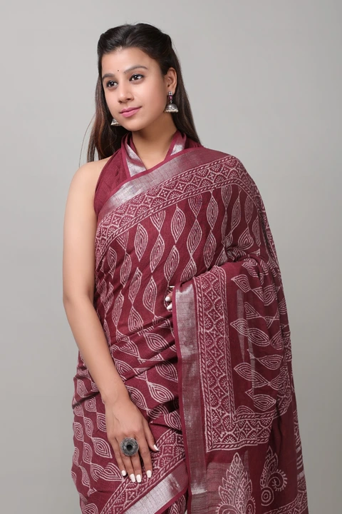 Linen collection 👌🏻
.... *Hand* block printed linen saree uploaded by Shree Hand Printed Industries on 5/18/2023