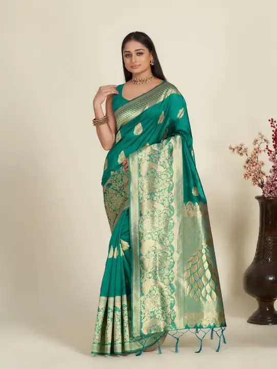 Silk saree uploaded by Vraj-Vihar Synthetics on 5/19/2023