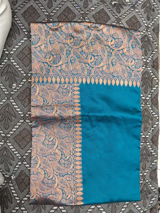 Banarasi jacquard silk saree uploaded by G V CREATION on 5/19/2023