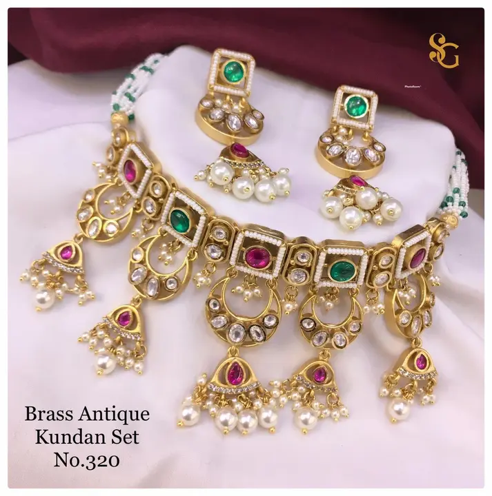 Heavy neckless uploaded by Shree krishna fution collection on 5/19/2023